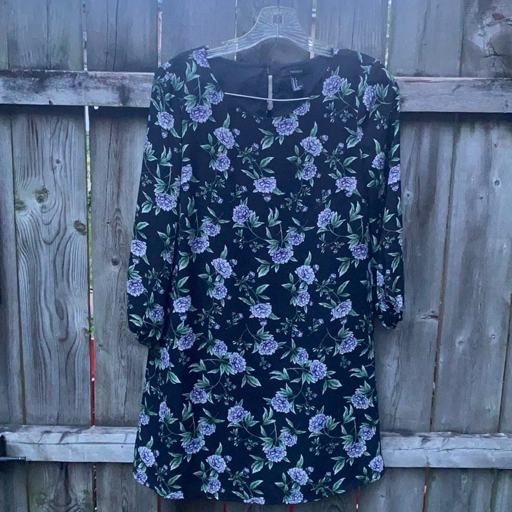 Forever 21 shift dress sz. S